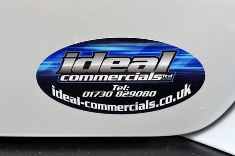 Vauxhall Vivaro L2H1 F3100 145 ps Pro Panel Van - Sat Nav / Rear Camera 17