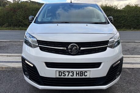 Vauxhall Vivaro L2H1 F3100 145 ps Pro Panel Van - Sat Nav / Rear Camera 14