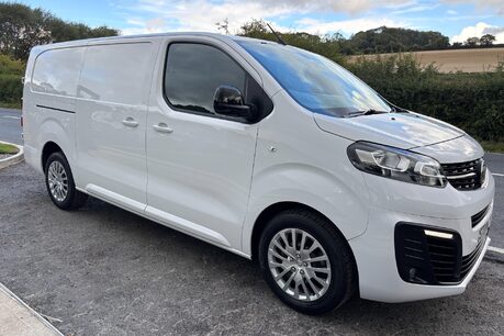 Vauxhall Vivaro L2H1 F3100 145 ps Pro Panel Van - Sat Nav / Rear Camera 5