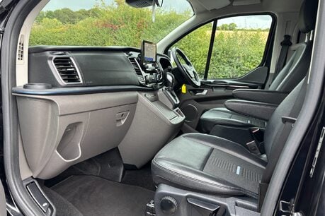 Ford Tourneo Custom 320 Active 185ps Selectshift 8 Seater - Rear Camera / 230v Invertor 17