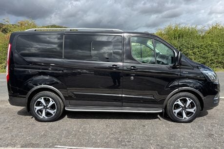Ford Tourneo Custom 320 Active 185ps Selectshift 8 Seater - Rear Camera / 230v Invertor 10