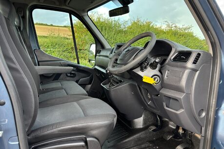 Nissan NV400 135 ps dCi Tekna L2 Tipper 17