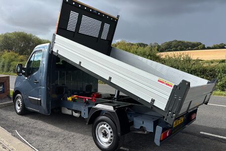 Nissan NV400 135 ps dCi Tekna L2 Tipper 6