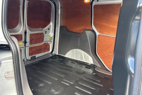 Ford Transit Connect 200 L1 Trend 100 ps Panel Van - Sat Nav/Air Con/Twin Side Doors - Ex NHS 13