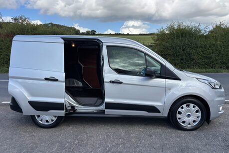 Ford Transit Connect 200 L1 Trend 100 ps Panel Van - Sat Nav/Air Con/Twin Side Doors - Ex NHS 12