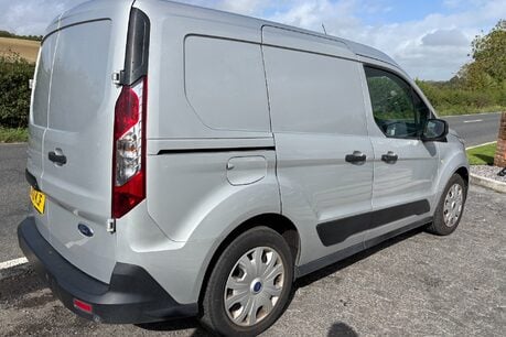 Ford Transit Connect 200 L1 Trend 100 ps Panel Van - Sat Nav/Air Con/Twin Side Doors - Ex NHS 3