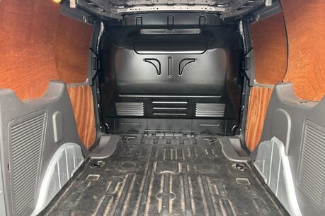 Ford Transit Connect 200 L1 Trend 100 ps Panel Van - Sat Nav/Air Con/Twin Side Doors - Ex NHS 11