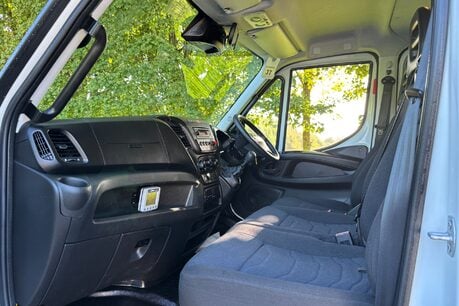 Iveco Daily 70C18D Crew Cab Dropside with Tail Lift - Air Con - Low Miles 17