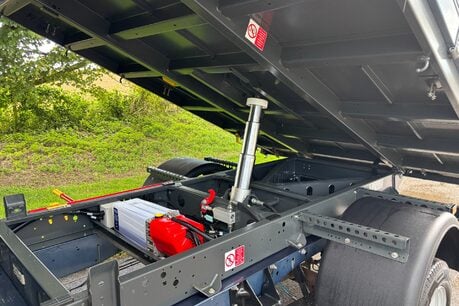 Ford Transit 350 Drw L3 170 ps Toolbox Tipper - Air Con - Tow Axle - Low Miles 10