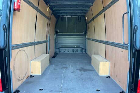 Mercedes-Benz Sprinter 319 Cdi Premium - with In-Built Bed + Diesel Heater 16