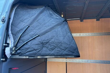 Mercedes-Benz Sprinter 319 Cdi Premium - with In-Built Bed + Diesel Heater 12