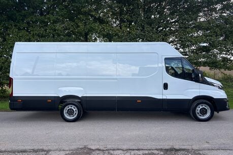 Iveco Daily 35S14 4100 wb Hr Panel Van - Air Con / Sensors / Digital Dash 11