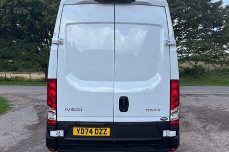Iveco Daily 35S14 4100 wb Hr Panel Van - Air Con / Sensors / Digital Dash 13