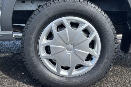 Ford Transit 350 Rwd Trend L2 H2 155 ps Panel Van - Air Con - Direct from Airport 39