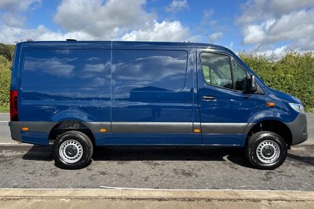 Mercedes-Benz Sprinter 316 Cdi Mwb Lr 4x4 Panel Van - Diff Lock / Low Range / Rear Camera 11