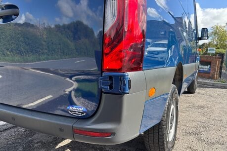 Mercedes-Benz Sprinter 316 Cdi Mwb Lr 4x4 Panel Van - Diff Lock / Low Range / Rear Camera 29