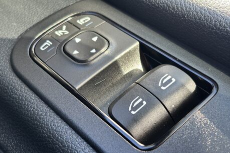 Mercedes-Benz Sprinter 316 Cdi Mwb Lr 4x4 Panel Van - Diff Lock / Low Range / Rear Camera 47
