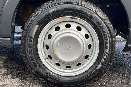 Ford Transit 350 Drw L2 155 ps Dropside Truck with Tail Lift - PX to Clear 31
