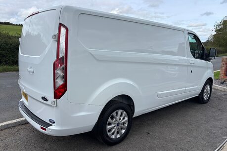 Ford Transit Custom 300 L2 130 ps Limited Panel Van 3