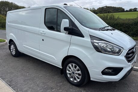 Ford Transit Custom 300 L2 130 ps Limited Panel Van 5