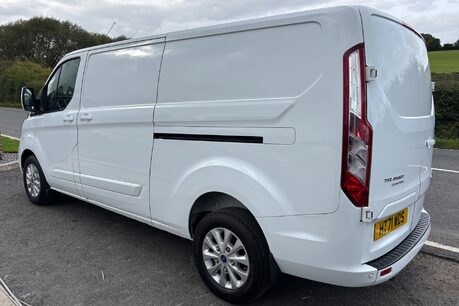 Ford Transit Custom 300 L2 130 ps Limited Panel Van 6