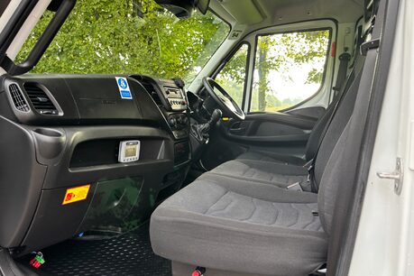 Iveco Daily 70C18D Crew Cab Dropside with Tail Lift - Air Con - Low Miles 17
