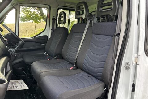 Iveco Daily 70C18D Crew Cab Dropside with Tail Lift - Air Con - Low Miles 31