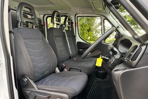 Iveco Daily 70C18D Crew Cab Dropside with Tail Lift - Air Con - Low Miles 32