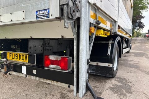 Iveco Daily 70C18D Crew Cab Dropside with Tail Lift - Air Con - Low Miles 28