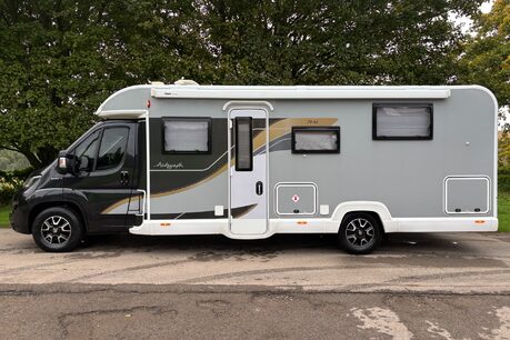 Bailey Autograph 79-4i 165ps 4 Berth Island Bed Motorhome 8