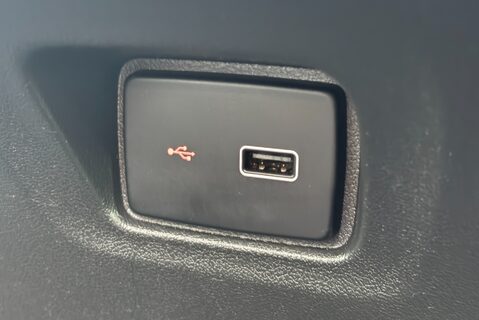 Bailey Autograph 79-4i 165ps 4 Berth Island Bed Motorhome 31