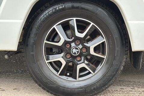 Bailey Autograph 79-4i 165ps 4 Berth Island Bed Motorhome 35