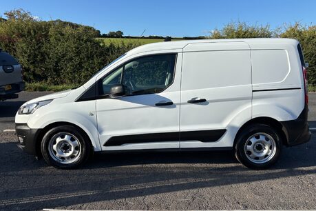 Ford Transit Connect 220 Leader DCIV Selectshift Auto - Sat Nav / 5 Seats / Rear Camera 8