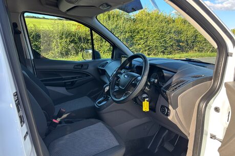 Ford Transit Connect 220 Leader DCIV Selectshift Auto - Sat Nav / 5 Seats / Rear Camera 20