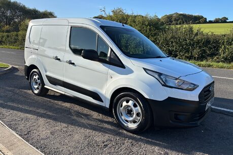 Ford Transit Connect 220 Leader DCIV Selectshift Auto - Sat Nav / 5 Seats / Rear Camera 5