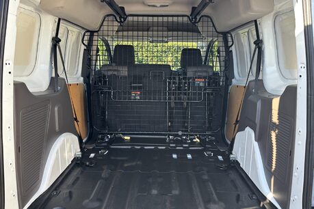 Ford Transit Connect 220 Leader DCIV Selectshift Auto - Sat Nav / 5 Seats / Rear Camera 15