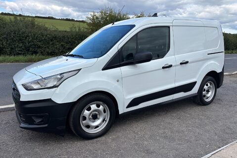 Ford Transit Connect 220 Leader DCIV Selectshift Auto - Sat Nav / 5 Seats / Rear Camera 1