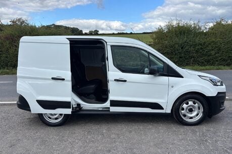 Ford Transit Connect 220 Leader DCIV Selectshift Auto - Sat Nav / 5 Seats / Rear Camera 11
