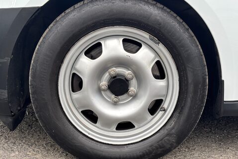 Ford Transit Connect 220 Leader DCIV Selectshift Auto - Sat Nav / 5 Seats / Rear Camera 32