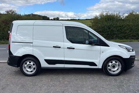 Ford Transit Connect 220 Leader DCIV Selectshift Auto - Sat Nav / 5 Seats / Rear Camera 9