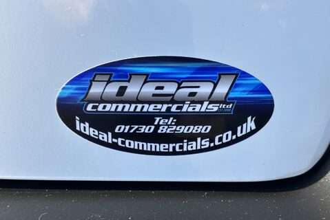 Ford Transit Connect 220 Leader DCIV Selectshift Auto - Sat Nav / 5 Seats / Rear Camera 15