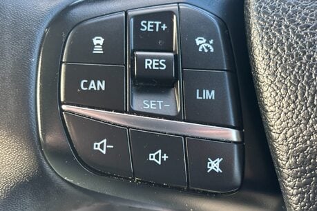 Ford Transit Custom 320 L1 170ps Sport DCIV Selectshift - Adaptive Cruise / Sat Nav / Tailgate 36