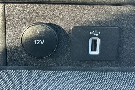 Ford Transit Custom 320 L1 170ps Sport DCIV Selectshift - Adaptive Cruise / Sat Nav / Tailgate 35