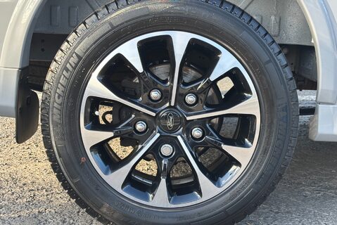 Ford Transit Custom 320 L1 170ps Sport DCIV Selectshift - Adaptive Cruise / Sat Nav / Tailgate 33