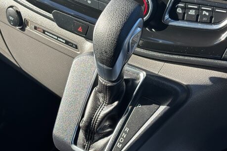 Ford Transit Custom 320 L1 170ps Sport DCIV Selectshift - Adaptive Cruise / Sat Nav / Tailgate 49