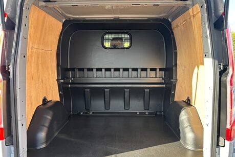 Ford Transit Custom 320 L1 170ps Sport DCIV Selectshift - Adaptive Cruise / Sat Nav / Tailgate 14