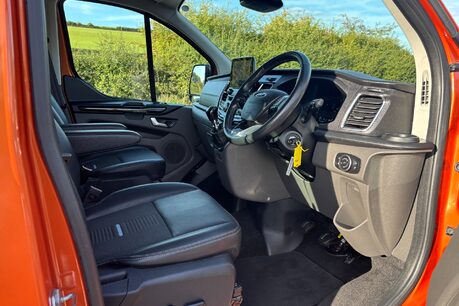 Ford Transit Custom 320 L1 170ps Active MLSD DCIV - Sat Nav / Tailgate / Adaptive Cruise 19
