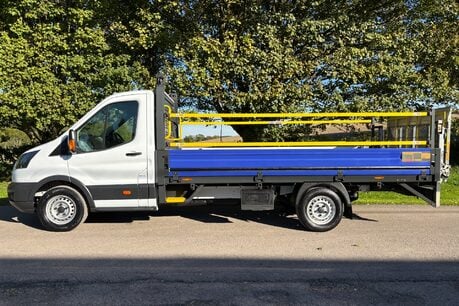 Ford Transit 350 Srw L4 170ps Dropside Truck with Tail Lift - AirCon / Camera / Tow Axle 8