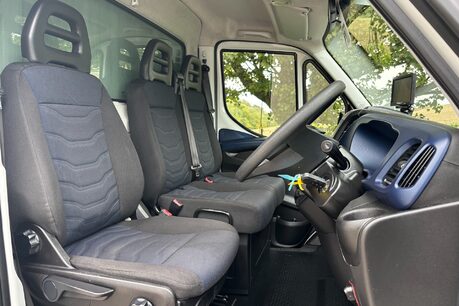Iveco Daily 35C12 Luton with Tail Lift - Automatic 22