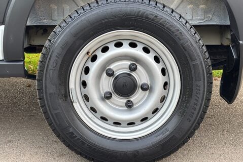 Ford Transit 350 L3 H3 130 ps Double Cab in Van - Air Con / Sat Nav 33